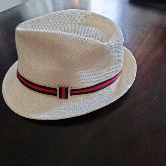 Hat - Picture 3 of 6